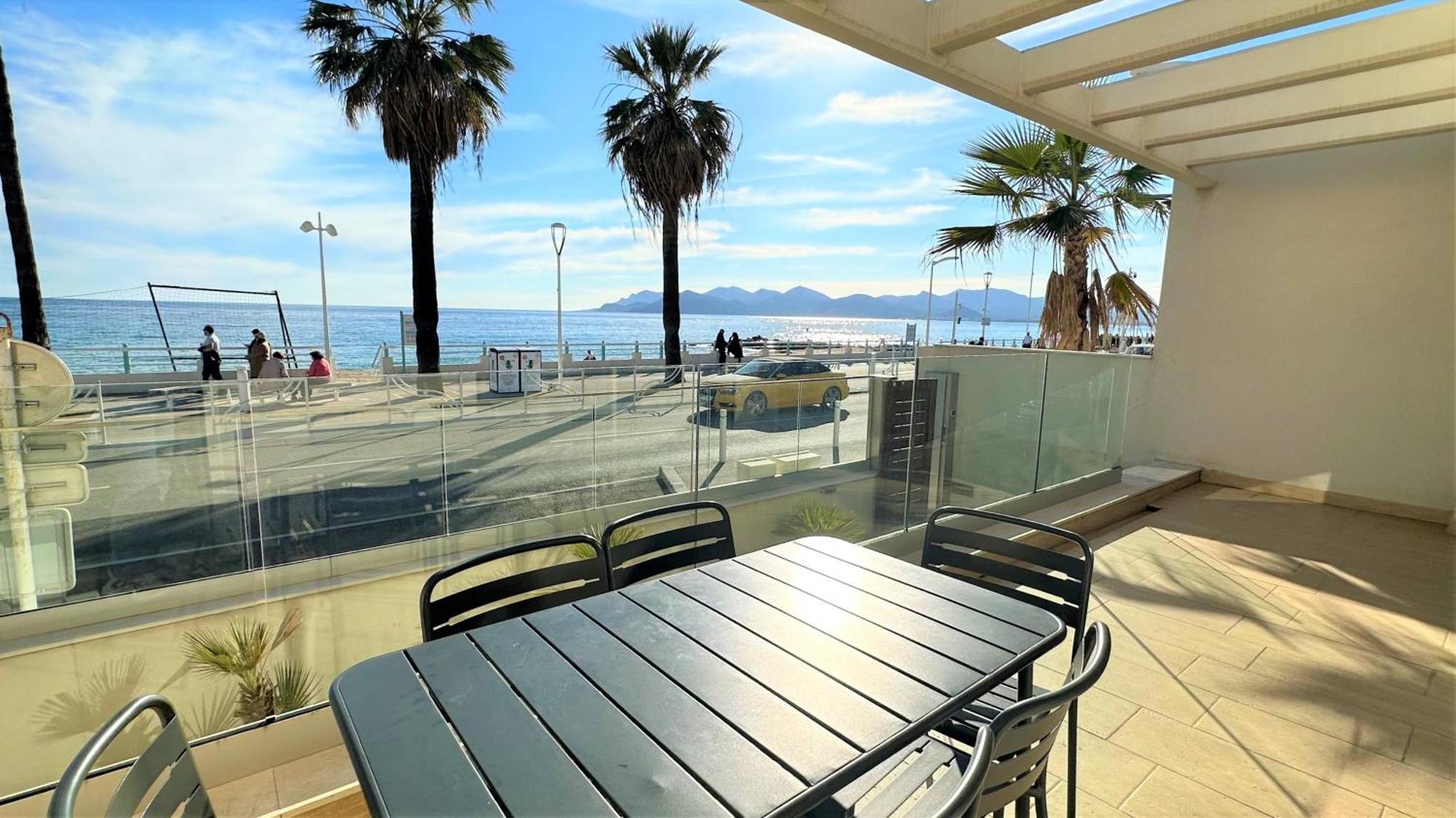 Le Midi 8 By Estates Cannes Dış mekan fotoğraf